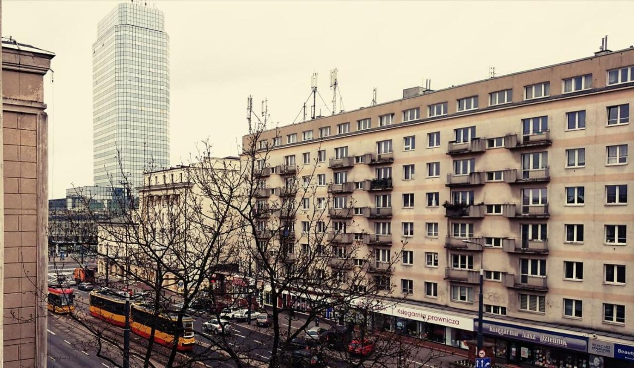 Central Place For You Pl. Bankowy Warszawa Eksteriør billede